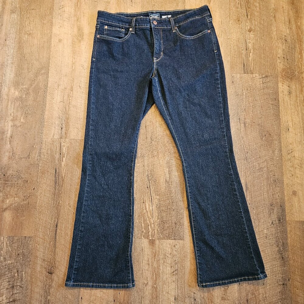 Levi Strauss Signature Gold Totally Shaping Bootcut Jeans Women’s Size 18 Dark W